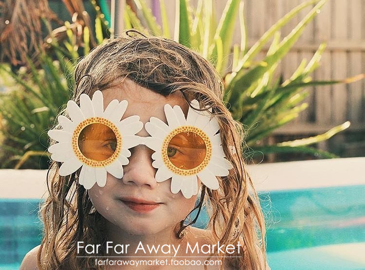 Spot Australia SunnyLife Flamingo Dứa Daisy Sun Flower Beach Lõm Kính râm - Kính râm mắt kính