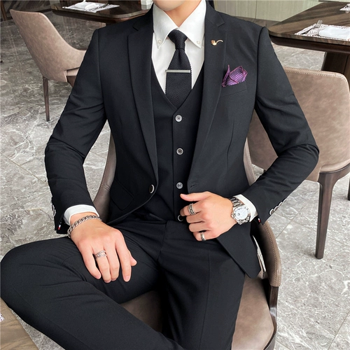 Три набора молодых людей в костюме набор мужчин красивые 嫘 嫘 鏖 鏖 峄槔 峄槔 裼 裼 ⒙ ⒙ ⒙ ⒙ ⒙