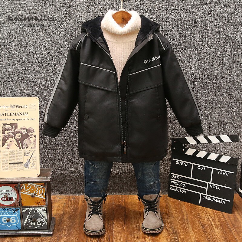 Boys warm long leather jacket children's hooded winter jacket 2022 new style plus velvet thick handsome leather jacket