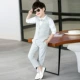 Bộ đồ trẻ em 2018 phiên bản Hàn Quốc mùa hè mới cho bé trai catwalk hoa bé gái váy đen phù hợp với gió Anh cửa hàng quần áo trẻ em