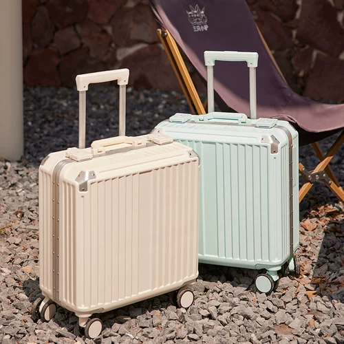 Маленький модный чемодан, 18 дюймов