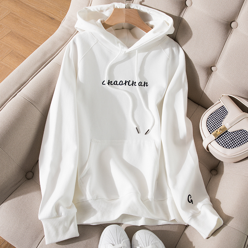 This Year's Popular White Hooded Sweatshirt for Women, Thin Long-Sleeved Casual Age-Reducing Top, Shanghai Mom Hoodie