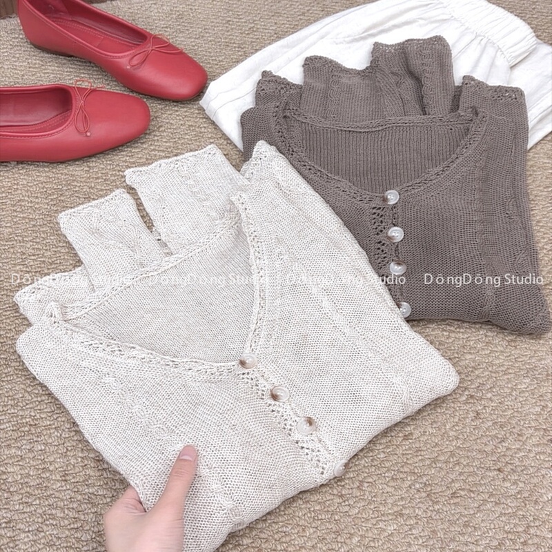Love at First Sight! / Oatmeal Latte / V-Neck Hollow-Out Knit Cardigan for Women [Length 58cm, Bust 104cm] 86043