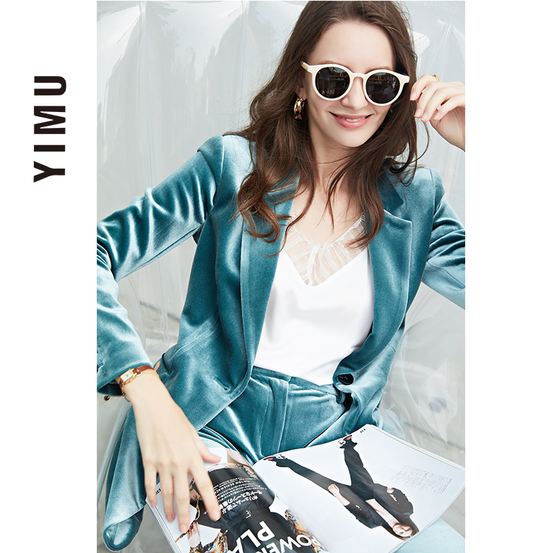 Velvet suit suit female 2022 new spring slim fashion annual meeting temperament gold velvet mid-length suit jacket
