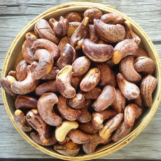 新货越南腰果500g包邮散装原味盐焗熟带皮炭烧腰果仁特级坚果零食