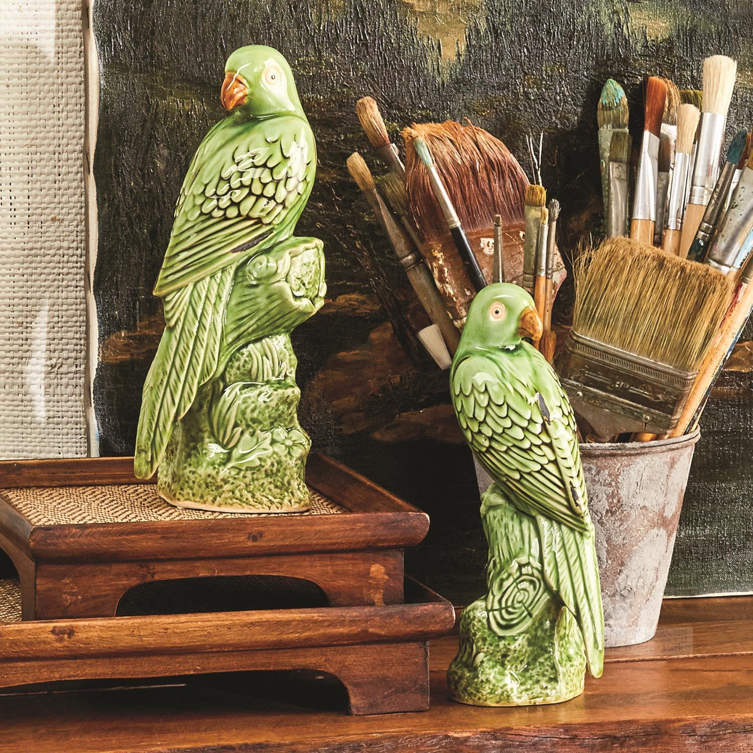 Spot New York City Park Imported Tropical Green Parrot Sculpture Art Ornament Set of Two Gifts
