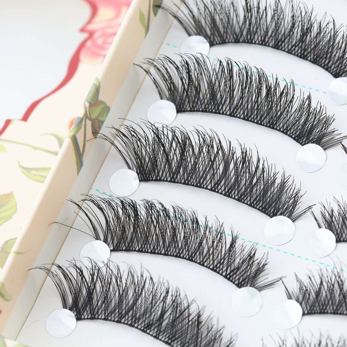Pineapple girl's fake eyelash cross thick and realistic soft B22 cotton thread stalk eye tail lengthened stage China Wind
