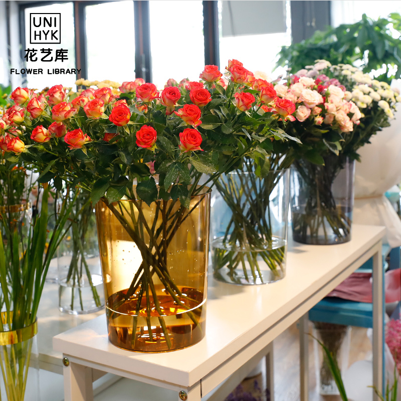 Acrylic transparent flower barrel flower shop raised flower Blossom Bucket Round Large plastic Bubble with flower Flower Flower flower arranging supplies