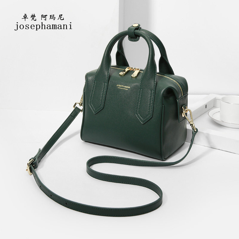 Zhuo Fan Armani female bag 2019 new handbag female fashion wild ins summer shoulder small messenger bag
