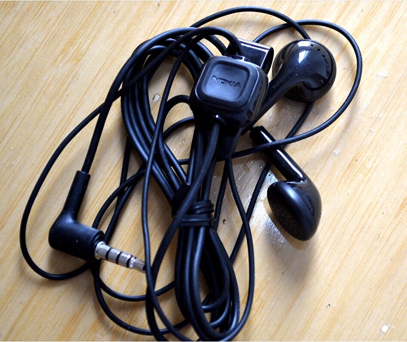 Nokia Wh-102 /Hs-125 5230 X6 N8 E6 C5-03 E63 C6 Original Headphones