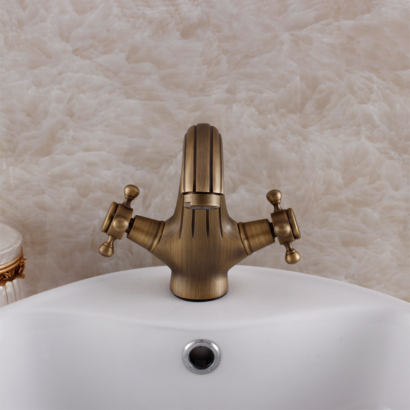 All-copper vintage antique faucet European Pastoral style under-table wash basin Pure copper brass double cold and hot water faucet