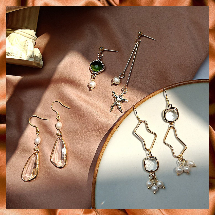 Elegant long temperament French pearl earrings personality asymmetric geometric earrings simple and versatile crystal silver earrings