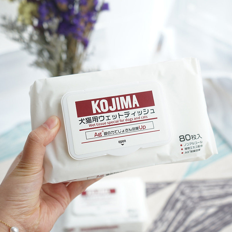 Japanese kitty wet towels go to tears, dogs wet paper towels to rub farted eyes to sterilize and deodorize pets special