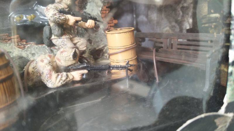 Jedi collection FOV 83002 1:32 US Navy Seal commandos Middle East Scene suit accessories Good