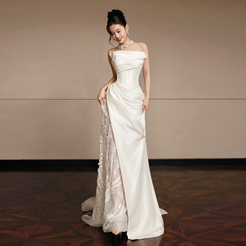 French Lace Strapless Satin Light Wedding Dress with a High-End Feel, Niche Bride's Going-Out Dress, Mermaid White Reception Dress French Lace Strapless Satin Light Wedding Dress with a High-End Feel, Niche Bride's Going-Out Dress, Mermaid White Reception Dress