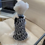 Thai -pants Skirt, Thai -Doadgue -In -law, повествование о маленьком собачьем гробу, чтобы поощрять штаны Итачи