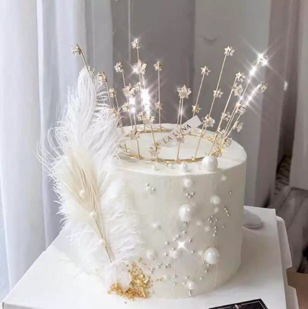 Baking cake decorated with water drill 