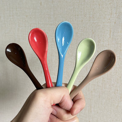 Ceramic coffee stirring spoon, candy-colored small spoon, children's rice spoon, porridge spoon, mini short spoon, seasoning spoon with minor flaws