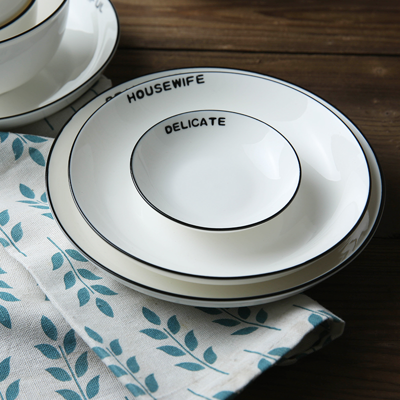 Mystery Japanese - style tableware to eat bread and butter dish household contracted the black ceramic bowl chopsticks combination salad dishes