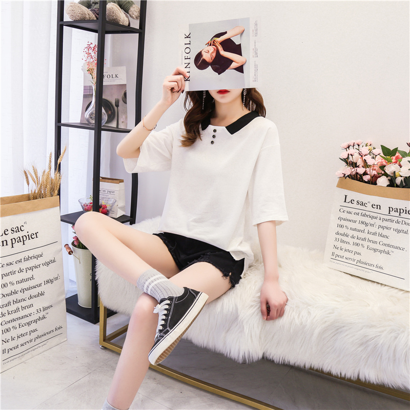 Áo thun siêu ngắn cec tay ngắn nữ 2019 mới ra mắt mùa hè phiên bản Hàn Quốc của áo tay lửng cổ vuông vuông cẩn thận trên máy - Áo phông áo thun tay dài nữ