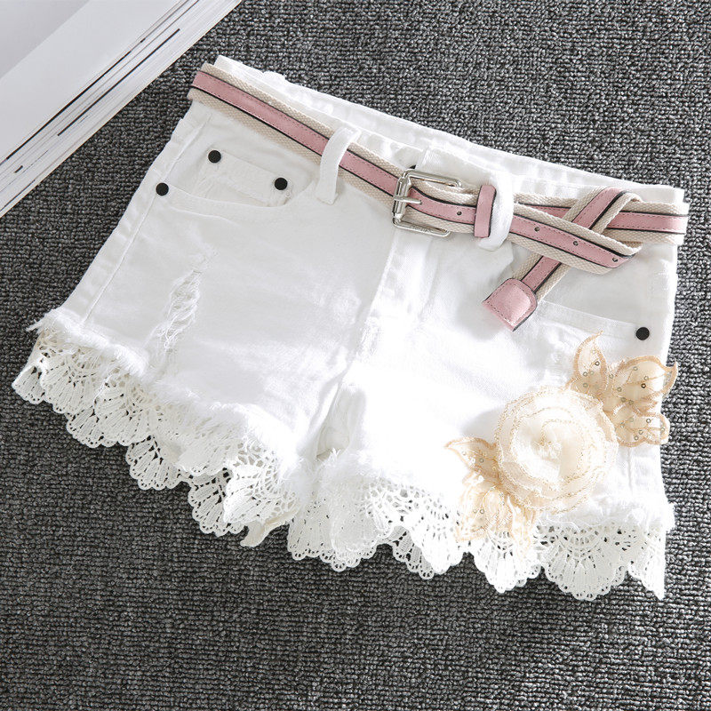 White shorts women's summer Korean version slimming low waist self-cultivation 2022 spring new sexy lace hip-lifting hot pants
