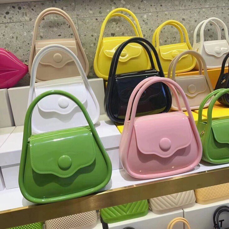 缘分女包包店铺