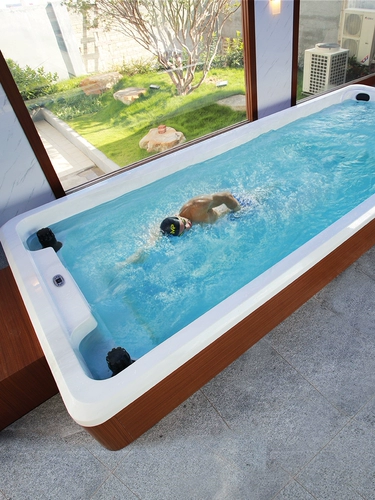 Акриловый бассейн, дорожная вилла