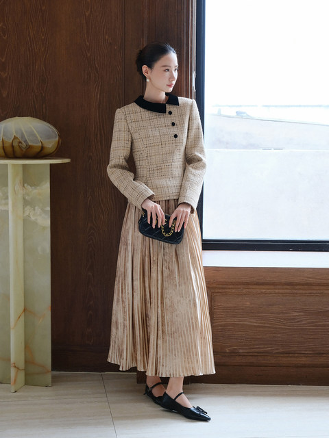 Xxning French-Style Color-Blocked Diagonal Lapel Chanel-Inspired Jacket for Women, New Autumn and Winter Design, Elegant Slim-Fit Top