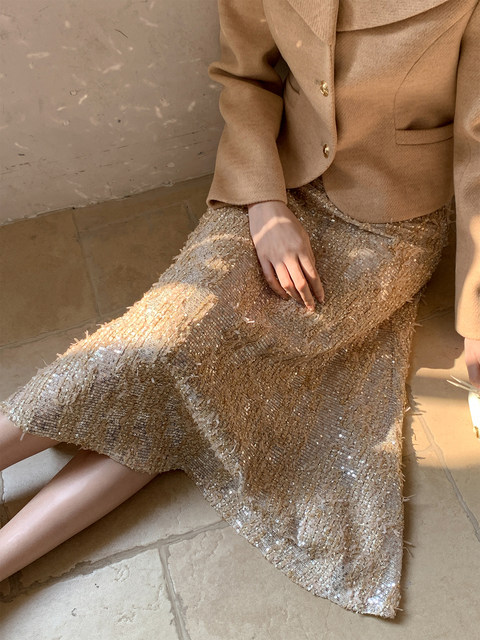 Xxning French-Style Heavy Sequined Skirt for Women, 2025 Autumn and Winter New Model, High-End Elegant Drapey Bodycon Skirt