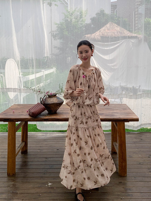 Xxning French-Style Tea Break Floral Print Top and Skirt Set for Women, New Spring High-Waisted Slimming Two-Piece Set