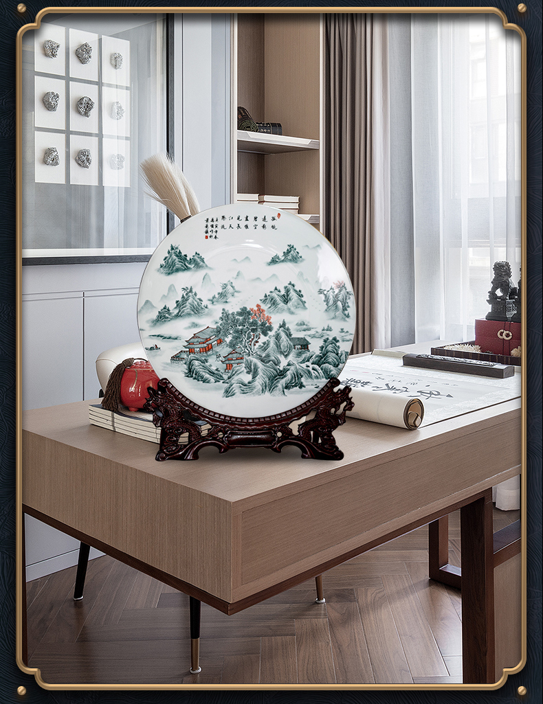 Jingdezhen ceramic creative Chinese style decoration plate wine desktop home rich ancient frame furnishing articles sitting room TV cabinet decoration