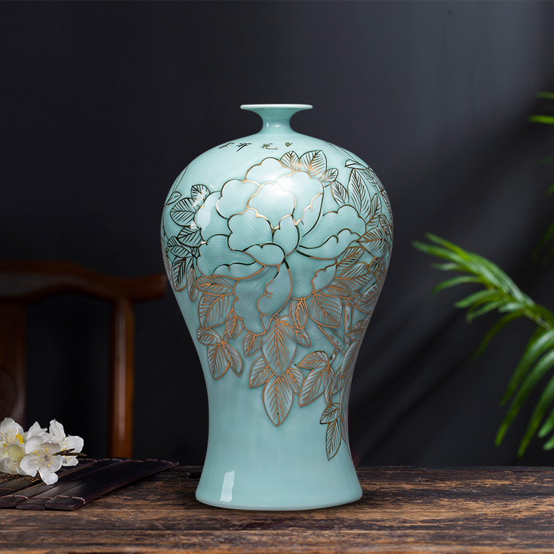 Jingdezhen ceramics by hand shadow see big blue glaze vase sitting room decoration of Chinese style office furnishing articles