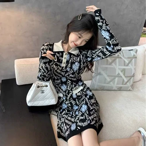 Брендовый приталенный лонгслив, трикотажное платье