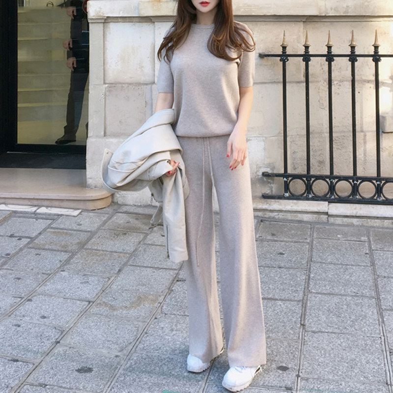 Tenue de loisirs femme - Ref 3240228 Image 1