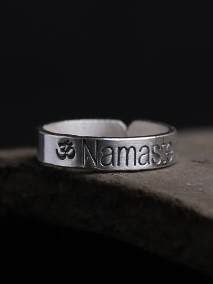 Namaste Sterling Silver Foot Ring Yoga OM 발끝 링 테일 링 작은 너클 발 링 여성 발가락 섹시