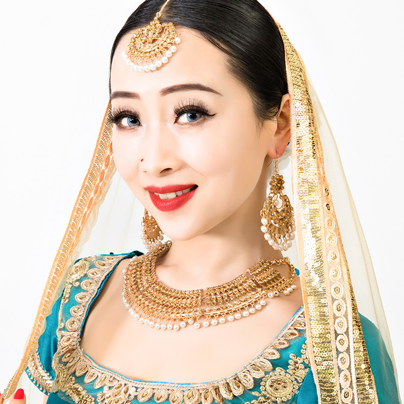 Indian jewelry women's boutique high-end jewelry eyebrow earrings necklace national characteristics style new Nepal