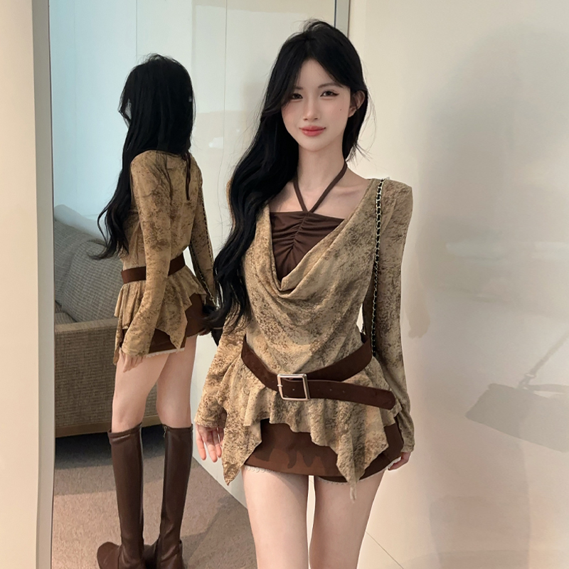 American Retro Style Gradient Fake Two-Piece Long-Sleeve T-Shirt with Asymmetrical Slim Fit and Versatile Halter Neck Design Trendy Top American Retro Style Gradient Fake Two-Piece Long-Sleeve T-Shirt with Asymmetrical Slim Fit and Versatile Halter Neck Design Trendy Top