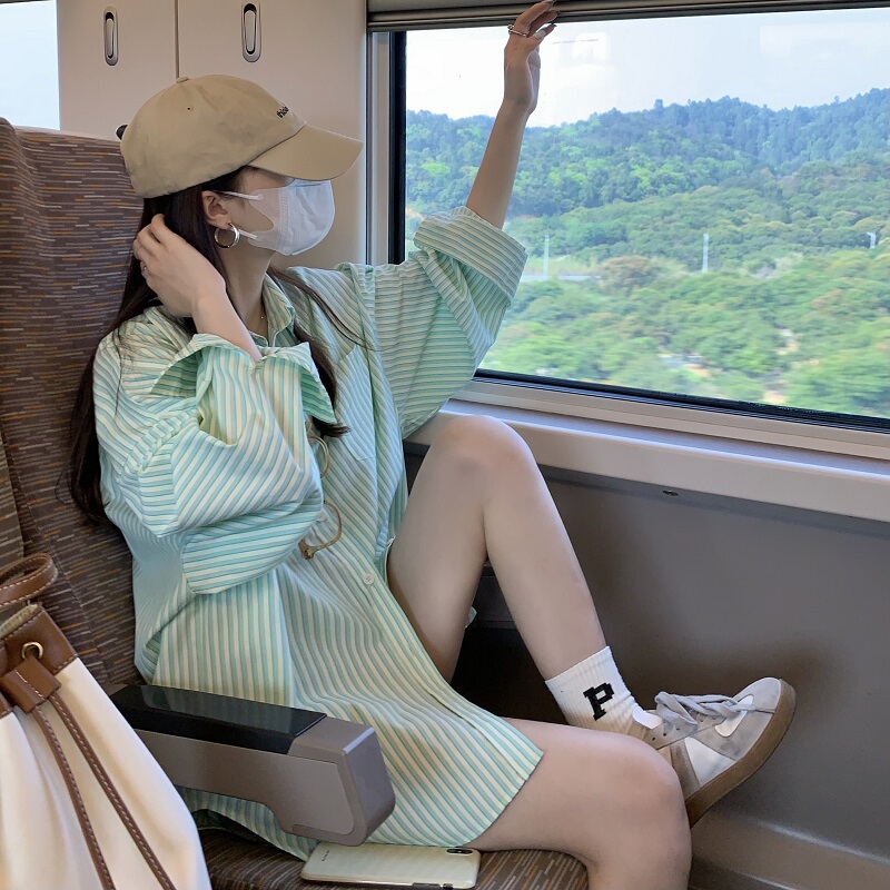 Green Long-Sleeved Striped Shirt for Women, Summer 2026 New Cardigan, Sun-Protective Shirt Jacket, Loose Bf Style Top