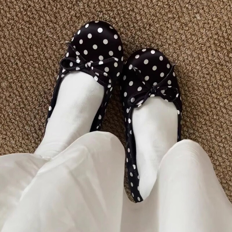 Aigelin French Retro Style Bow-Knot Polka Dot Flat Shoes for Women, Slip-On Ballet Granny Shoes with Soft Soles Aigelin French Retro Style Bow-Knot Polka Dot Flat Shoes for Women, Slip-On Ballet Granny Shoes with Soft Soles