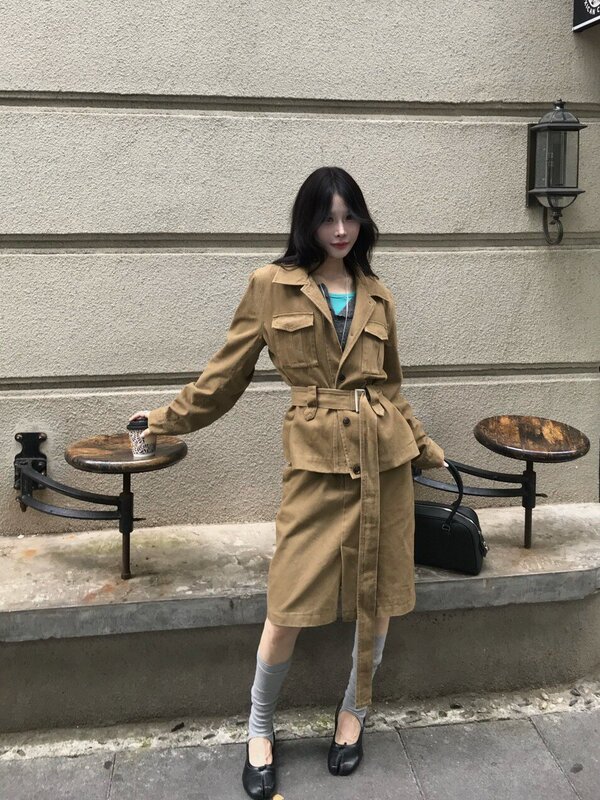 Barney's French-Style Casual Lace-Up Workwear Short Jacket + A-Line Skirt Two-Piece Set with Belt Barney's French-Style Casual Lace-Up Workwear Short Jacket + A-Line Skirt Two-Piece Set with Belt