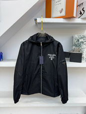 Куртка prada/普拉达秋冬款时尚刺绣logo休闲夹克经典三角标商务连帽外套 Prada/logo