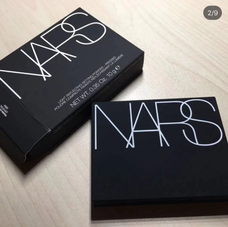 Hàn Quốc Miễn phí NARS Nass Glossy Powder Repair Powder Makeup Powder Control Oil Brighten Skin 10g - Bột nén