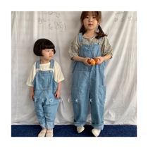 Spot Korean childrens clothing summer mnbb boys and girls foreign style personality big pocket loose denim backpack pants