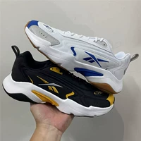 Reebok Vector Runner Rare Step Мужчины и женские ретро -отдыха