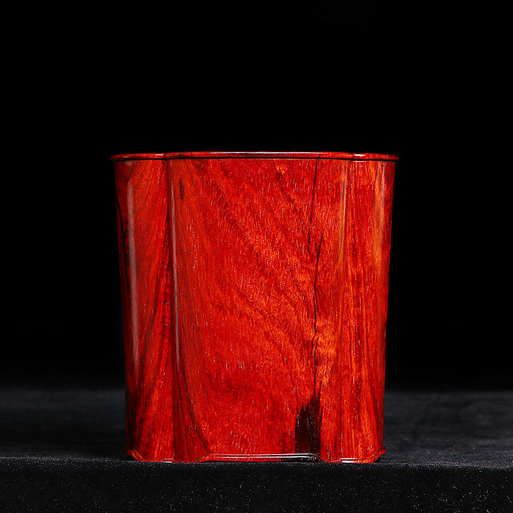 Small leaf red sandalwood ornaments