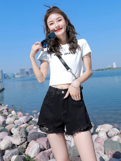 Black high-waisted denim shorts for women summer thin 2025 new loose wide-leg slimming a-line hot pants for hot girls