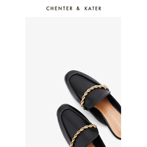 Small CK Sandals 2022 Summer New Pint Lady Metal Chain Flat Bottom Mueller Shoes Pure Color Shallow Mouth Slippers Female Summer Wear