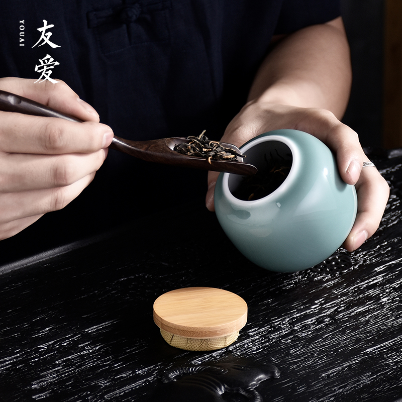 Love bamboo cover small POTS ceramic bell travel portable sealed storage box packing kung fu tea tea tea tea warehouse