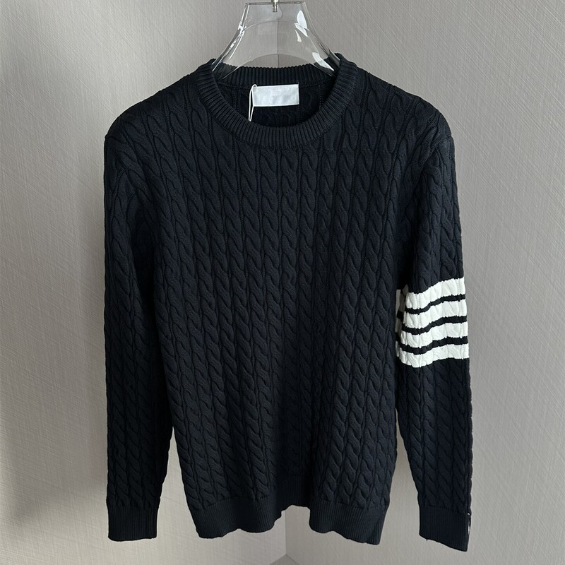 Trendy Brand Tb Knitted Sweater for Men and Women, Autumn and Winter, Four-Stripe Crew Neck Pullover, Versatile with Slit Hem, Knitwear for Couples