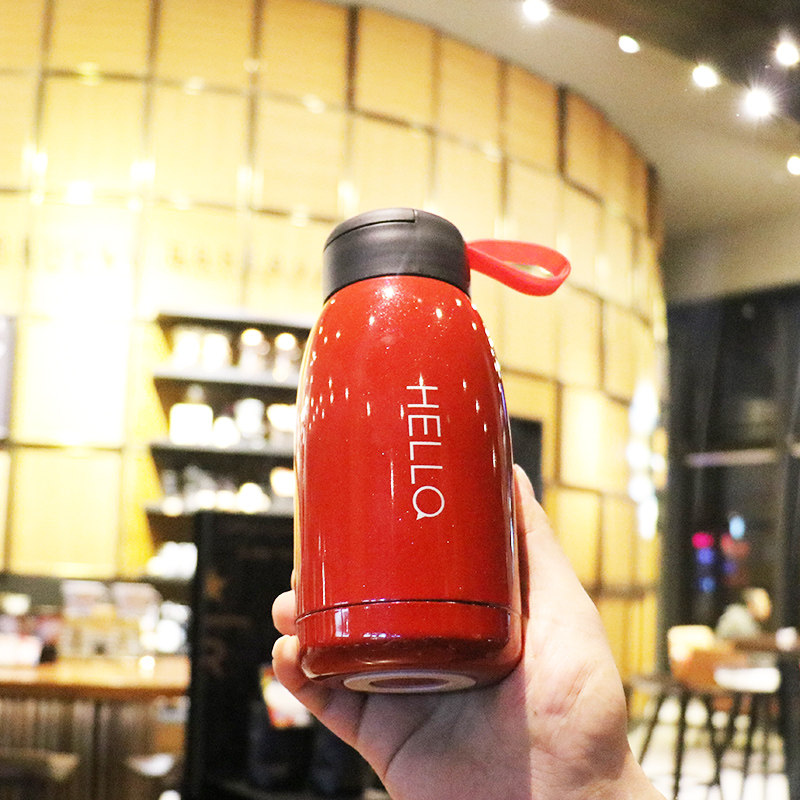 Insulated cup female Korean version cute and small portable tennis red water glass ins creative small trend big belly mug bottle